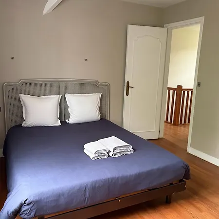 Holiday home Maison De Famille - Proche Centre Et Cabourg