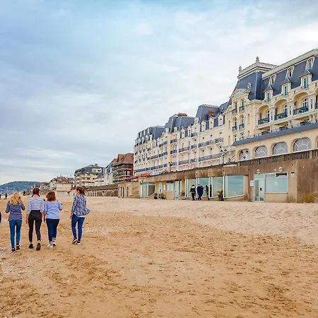 Holiday home Maison De Famille - Proche Centre Et Cabourg